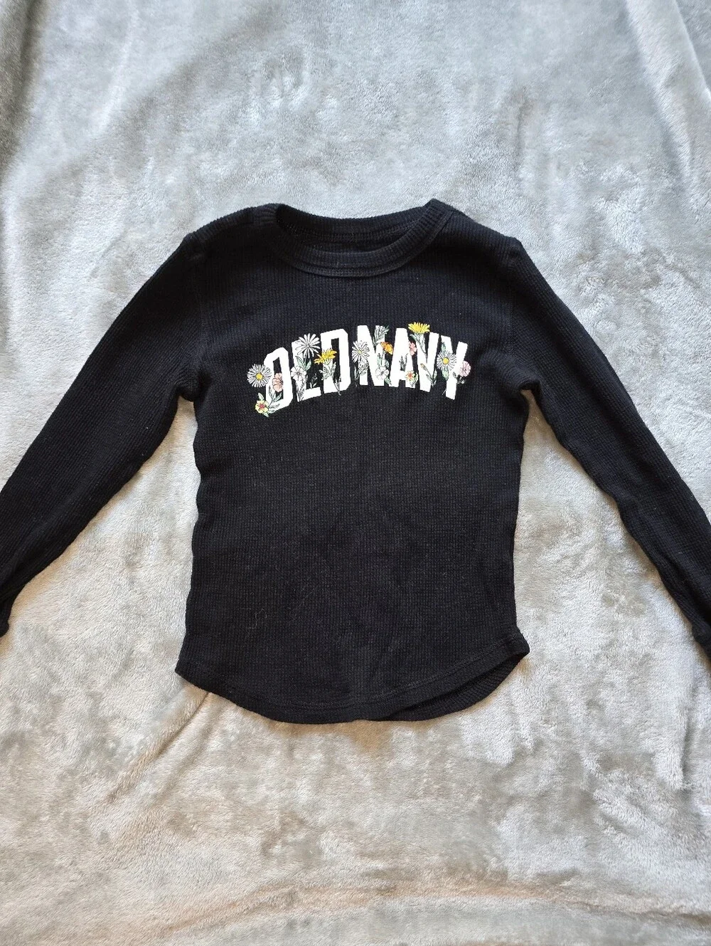 $5 BUNDLED Old Navy Girls Logo Waffle Knit Thermal Size L